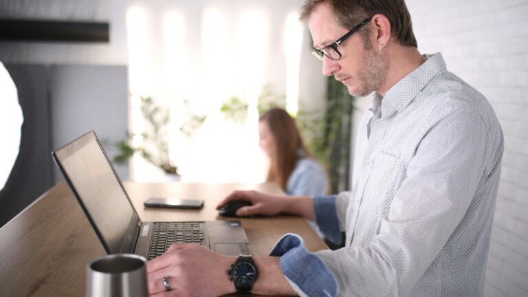 What Makes an Online Income Opportunity Feel Trustworthy